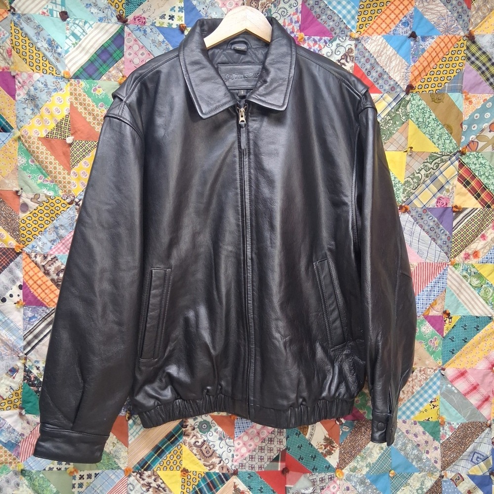 St. Johns Bay Black Leather Bomber Jacket Size Large Quilted Lining